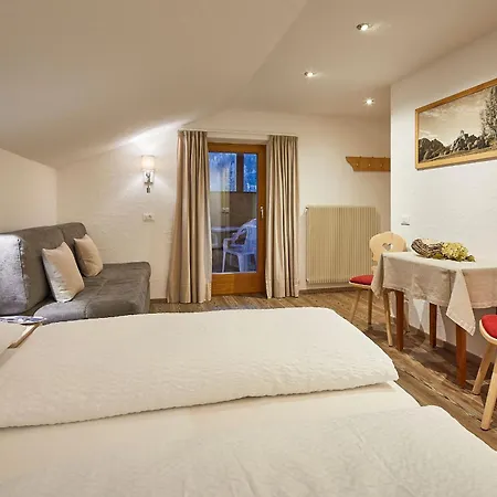 Hotel Garni Irsara